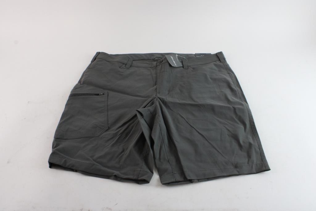 Eddie Bauer Active Regular Shorts, Size 42 Property Room