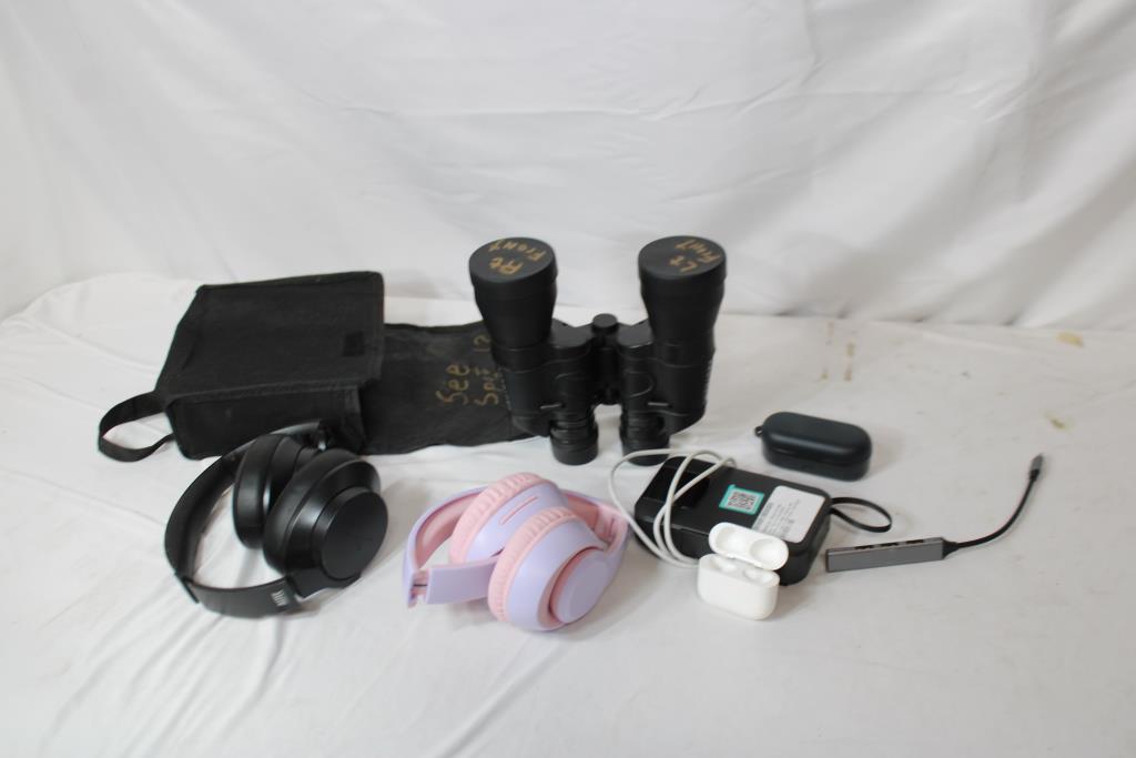 Electronics Bulk Lot - Powerbank, Headphones, AC Adapters, And More