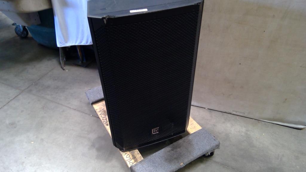 Electro-Voice ELX200  Powered Speaker