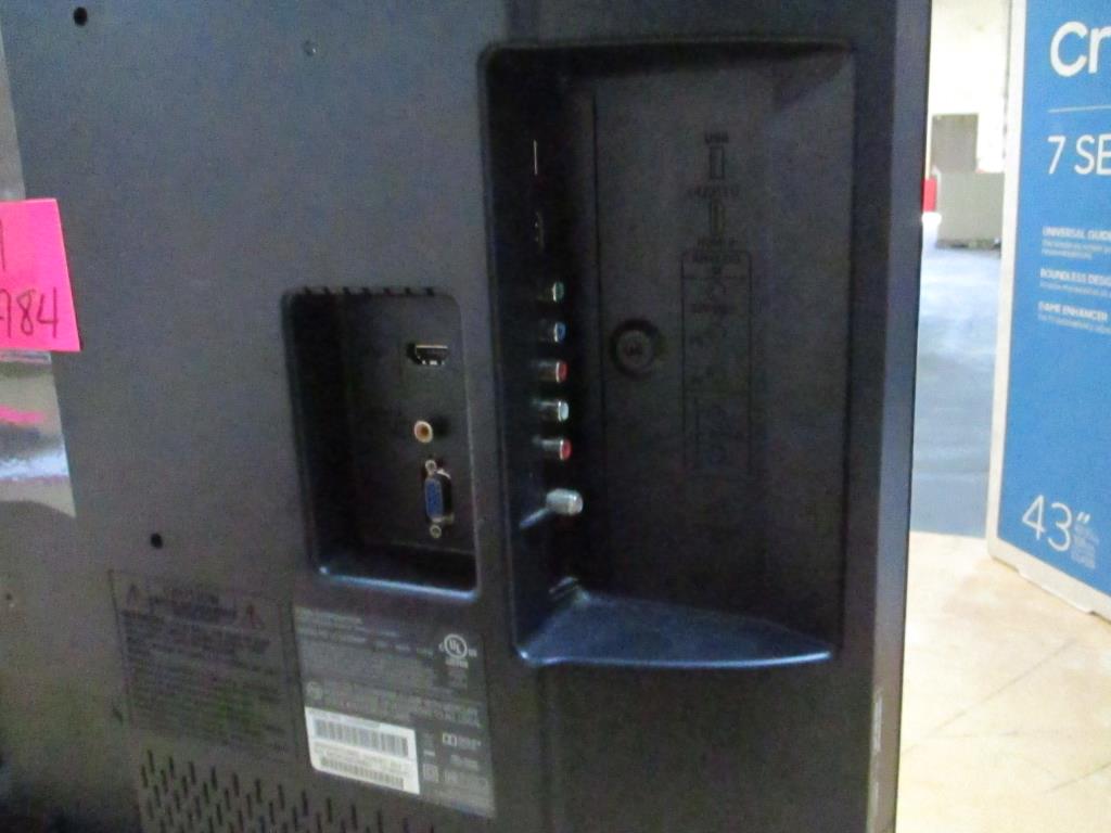Emerson 32" Flatsreen TV Property Room