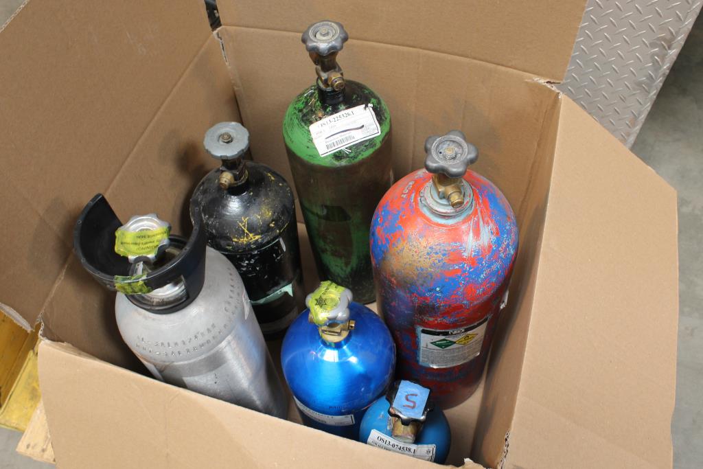 Empty Compressed Gas, Nos, Nitrous Oxide, Carbon Dioxide Tanks