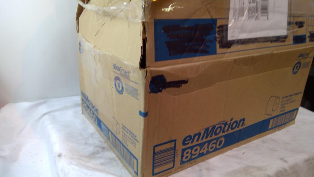 enmotion-10-inch-paper-towel-rolls-property-room