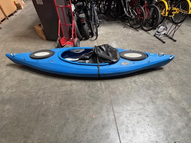 EquinoX 10.4 Single Person Kayak