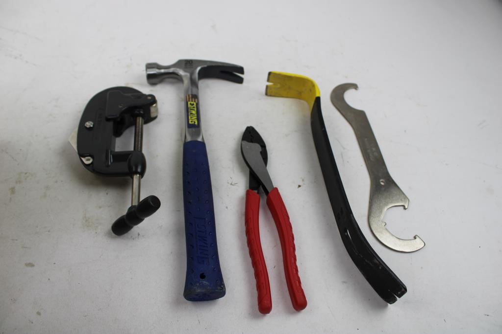Estwing Hammer, Stanley 12-3/4" Wonderbar, And More Tools, 10 Pieces