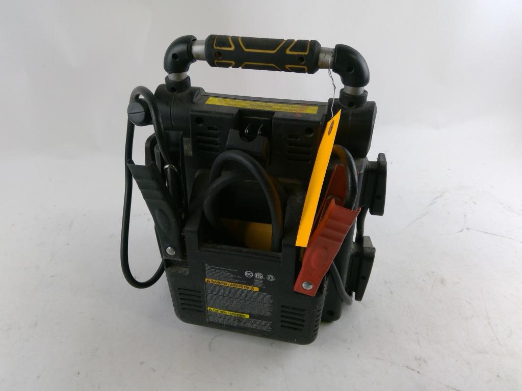 Everstart Maxx 1200a Jump Starter
