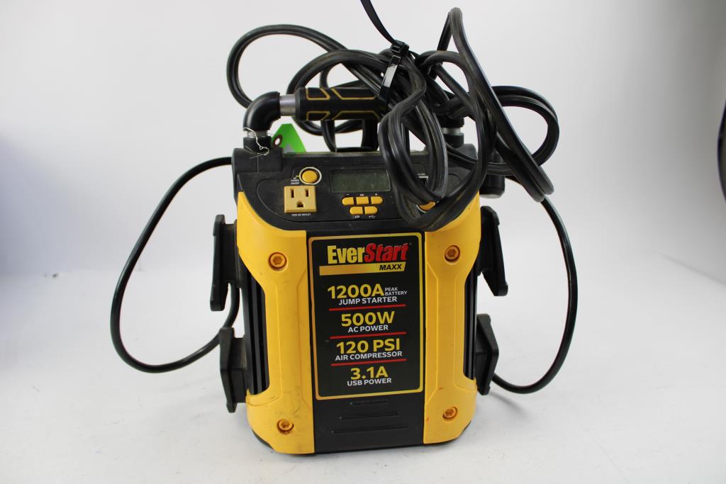 EverStart Maxx 1400 Peak Jump Starter