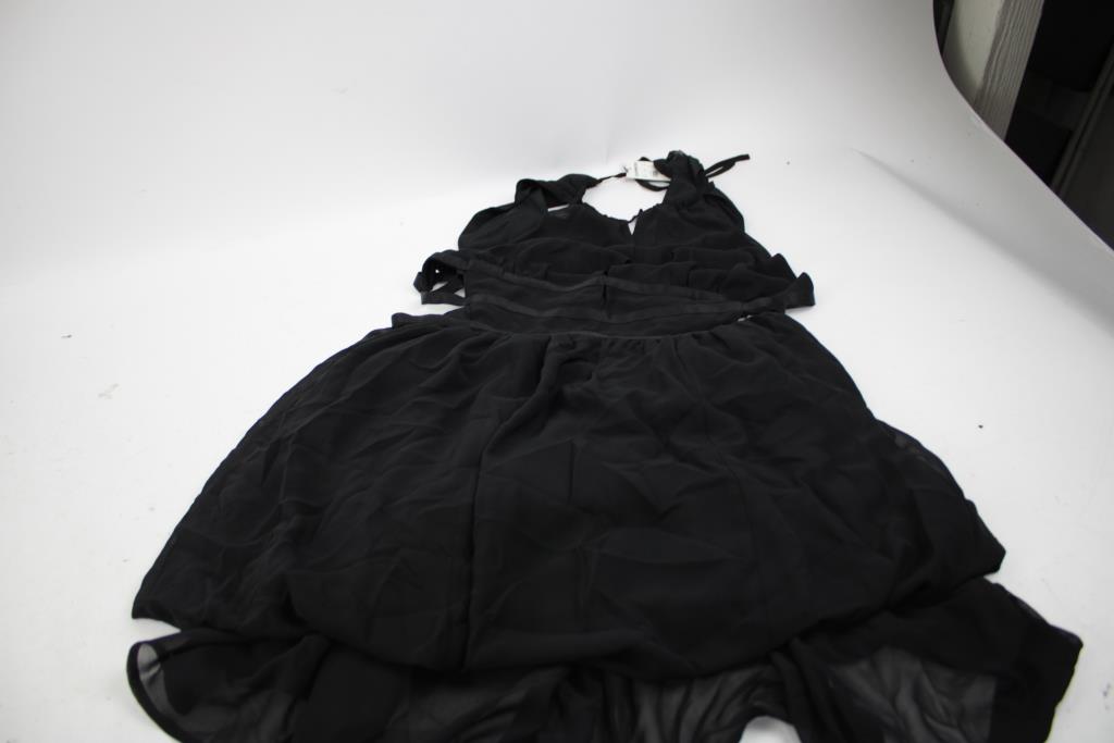 Express Maxi Dress, Black, Size Large