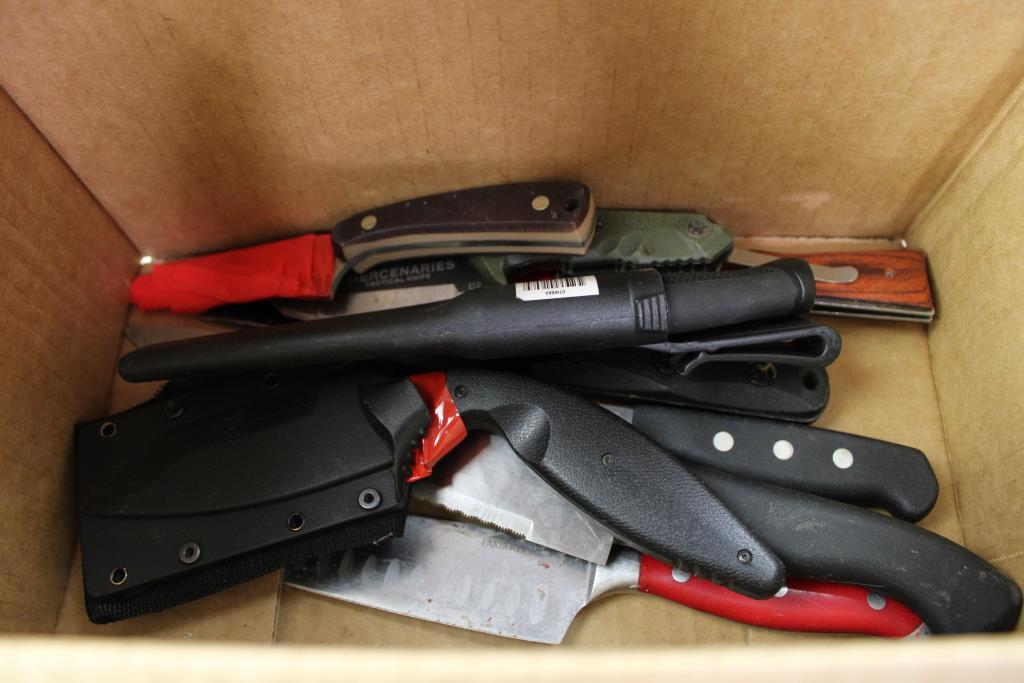 Farberware, Reapr, Ka-Bar And Other Knives, 12 Pieces