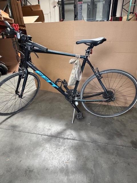 Felt Verza Speed 50 City Bike