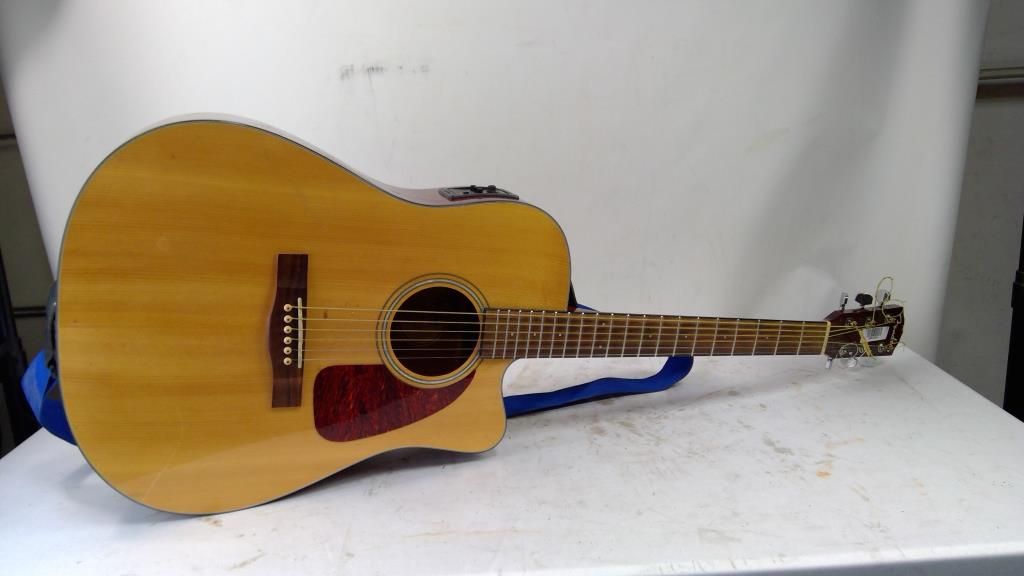 Fender  Acoustic Guitar