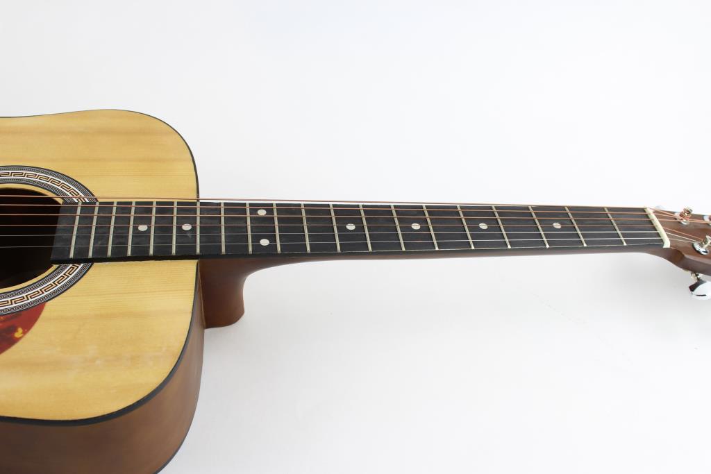 First Act Acoustic Guitar Case - First Act Acoustic Guitar Case Property Room