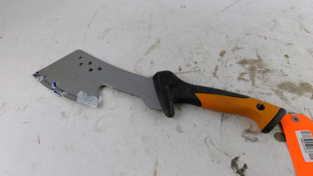 Fiskars Axe