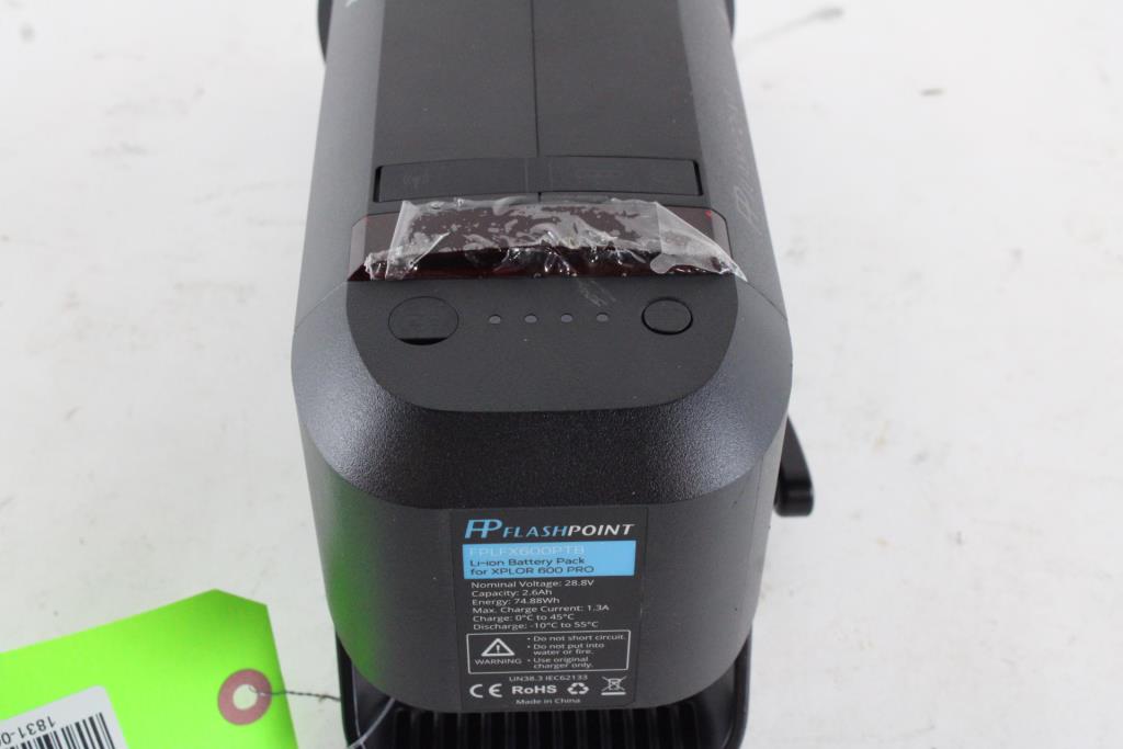 Flashpoint Xplor600 Pro Flash Unit | Property Room