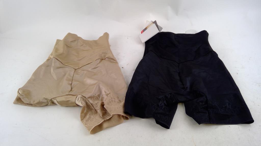 Flexees Shorts Size M 2 Pieces