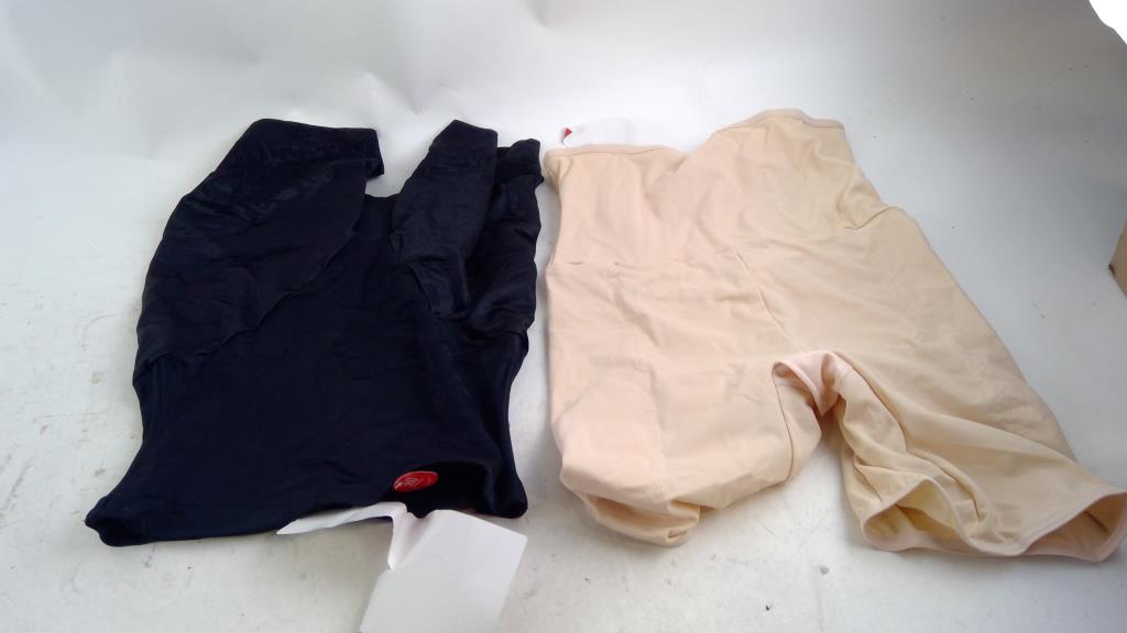 Flexees Shorts Size XL And More 2 Pieces