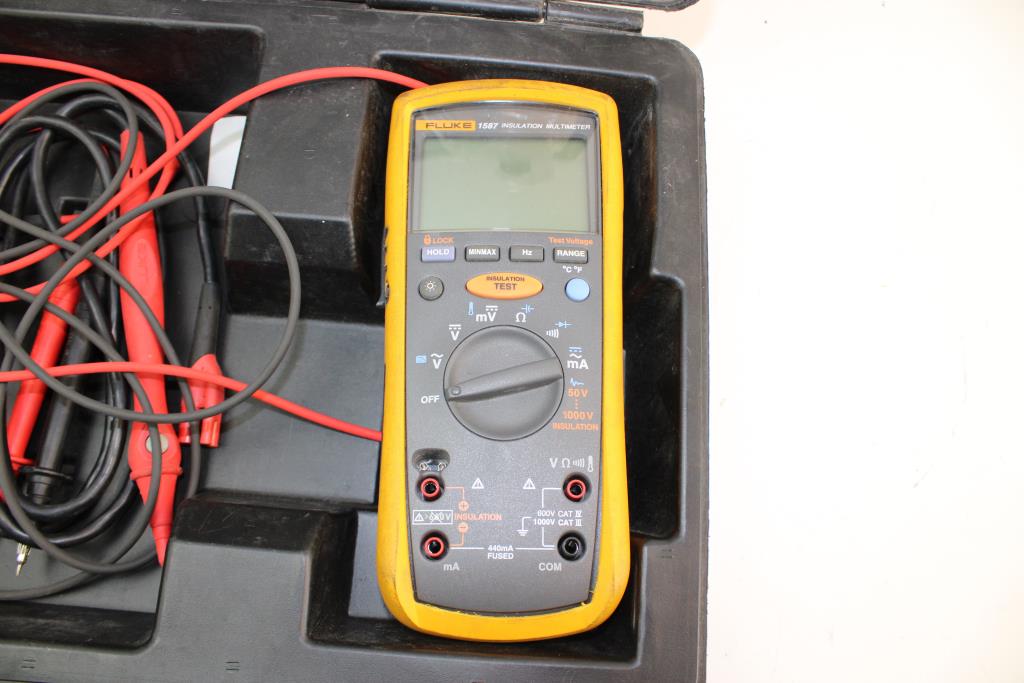 Fluke 1587 Insulation Multimeter Property Room