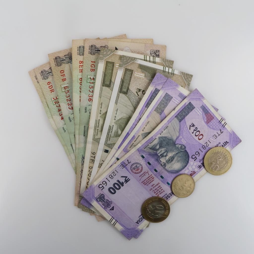 Foreign Currency, 10+ Pieces