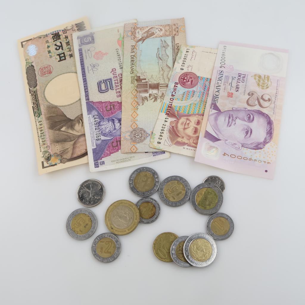 Foreign Currency, 15+ Pieces