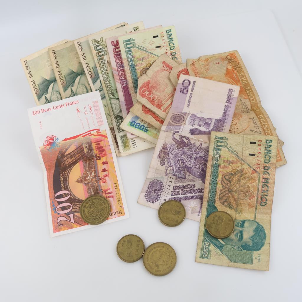 Foreign Currency, 15+ Pieces