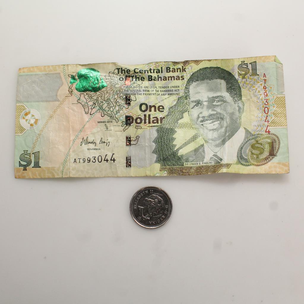 Foreign Currency 2 Pieces Property Room Image 1 Of 2 Foreign Currency