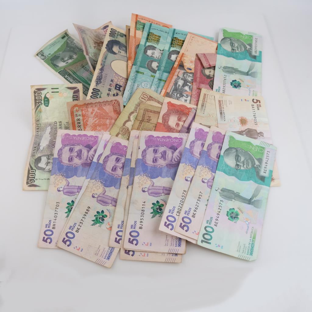 Foreign Currency, 24+ Pieces