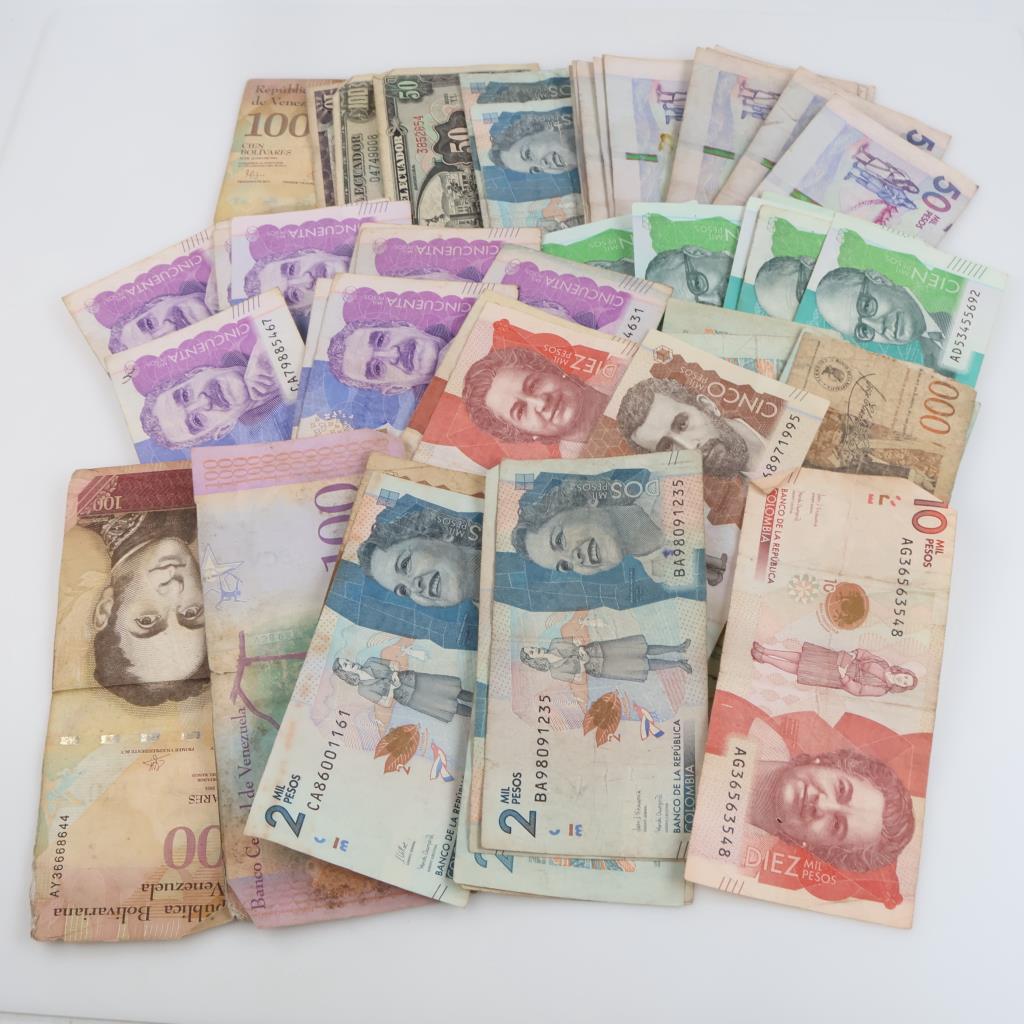 Foreign Currency, 50+ Pieces