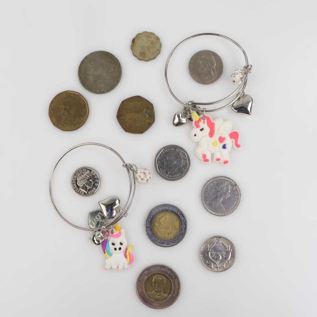 Foreign Currency And Mixed Jewelry, 10+ Pieces