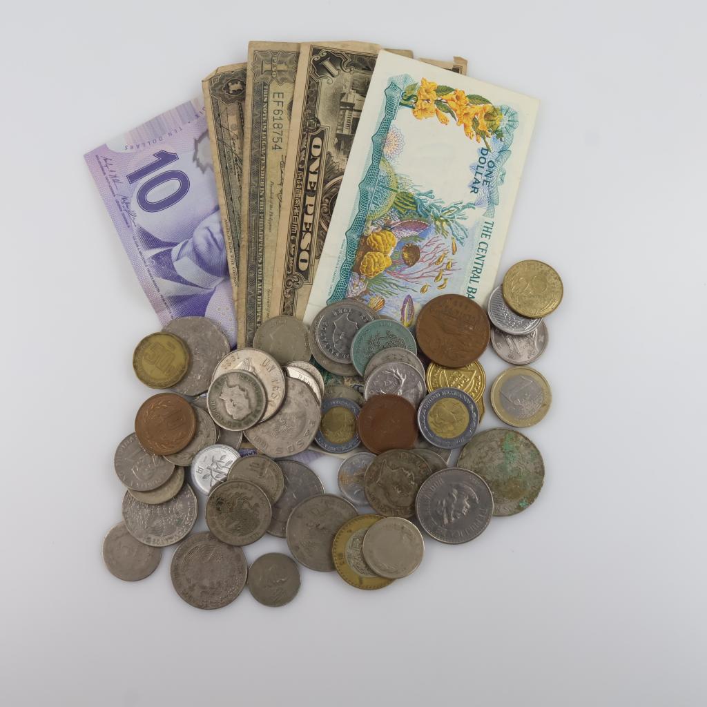 Foreign Currency And Tokens; 50+ Pieces
