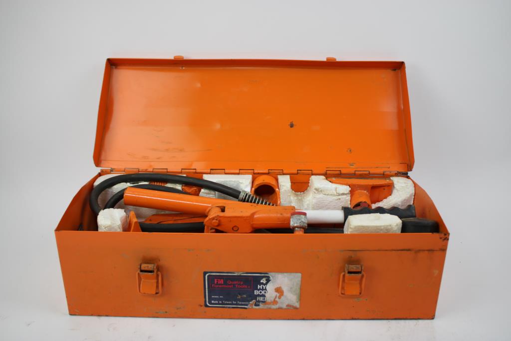 Foremost Tools 4-Ton Hydraulic Body Frame Repair Kit