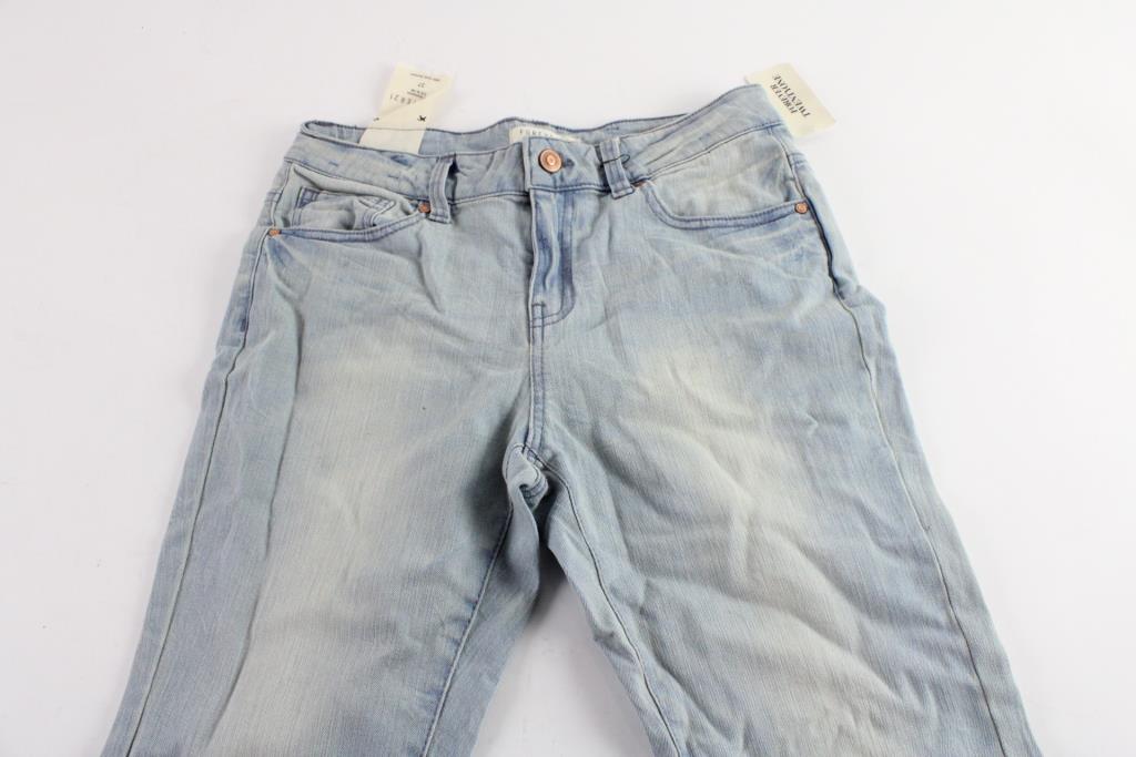 size 2 in forever 21 jeans