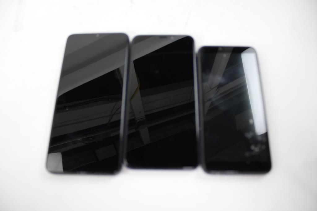Foxx, BLU, Cell Phone Lot, 3 Pieces, Sold For Parts