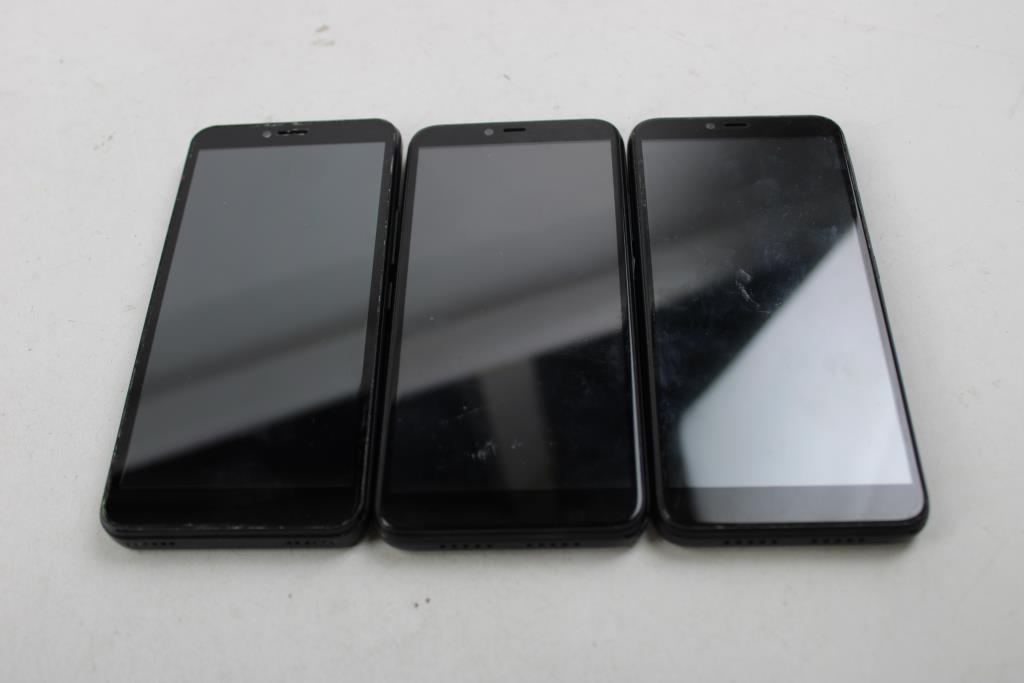 Foxx Cell Phone Lot, 3 Pieces, Sold For Parts