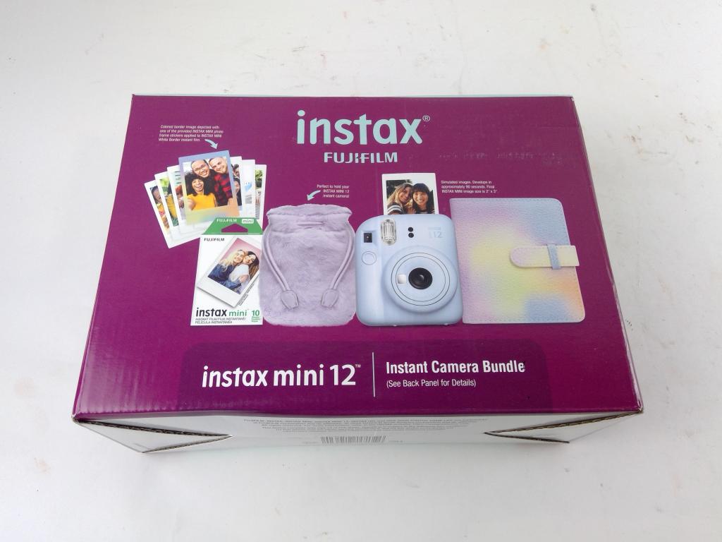 Fuji Film Instax Mini 12 Camera