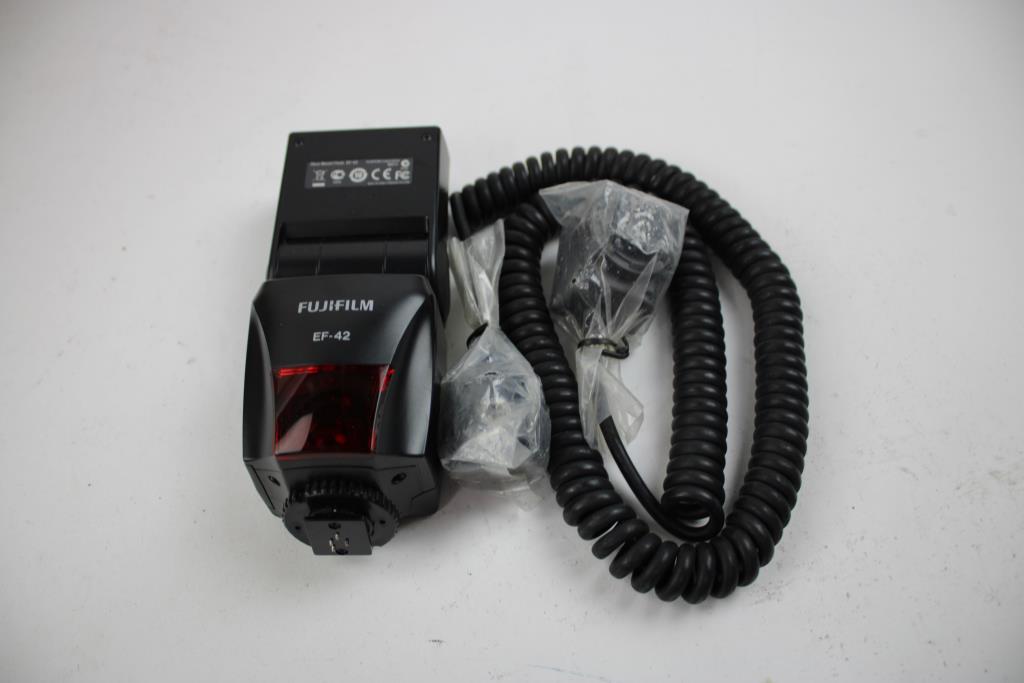 FujiFilm EF-42 Shoe Mount Flash, Remote Shutter Release