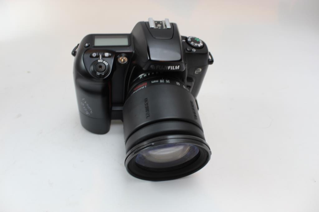 Fujifilm Finepix S1 Pro 35mm SLR Camera Property Room
