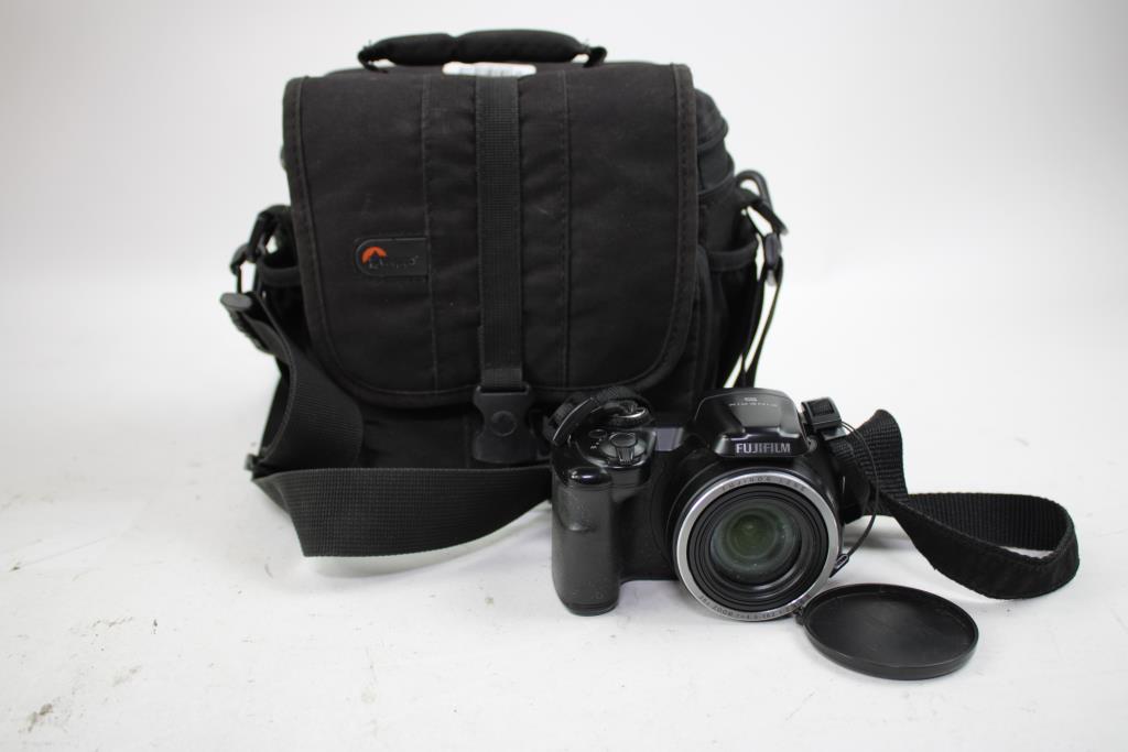 Fujifilm FinePix S-Series DSLR Camera