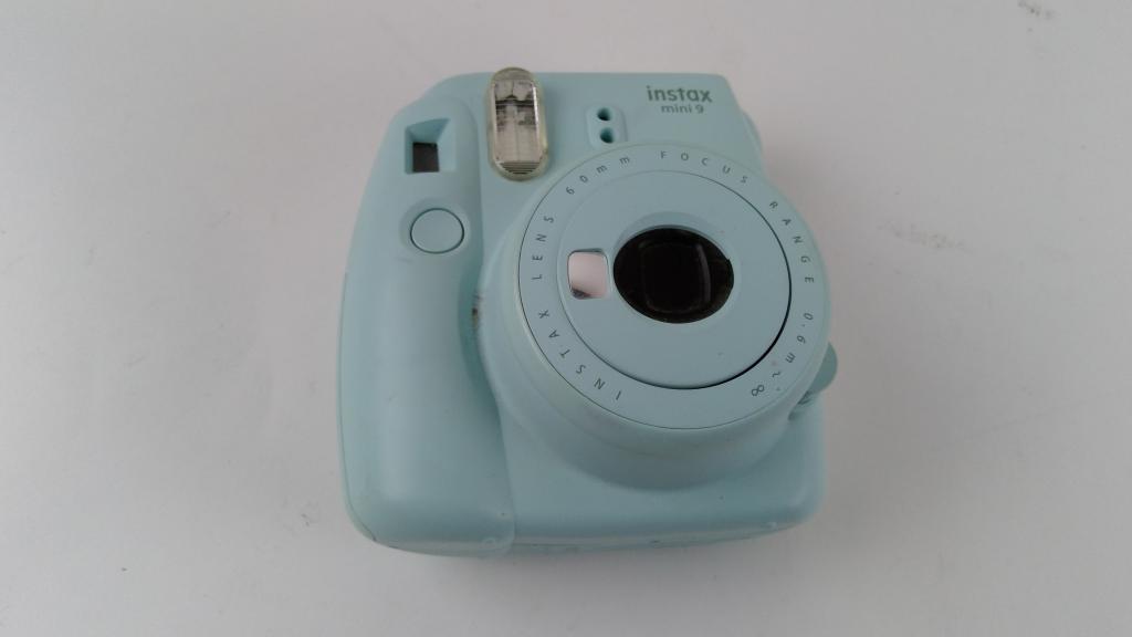 Fujifilm Instax Mini 9