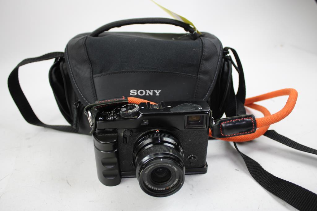 Fujifilm X-Pro2 Digital Camera In Sony Camera Bag