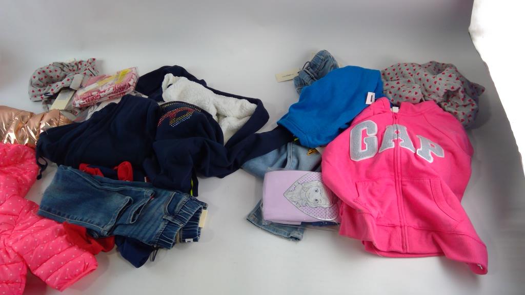 GAP Baby / Kids Clothing, 3+ Pieces | Property Room