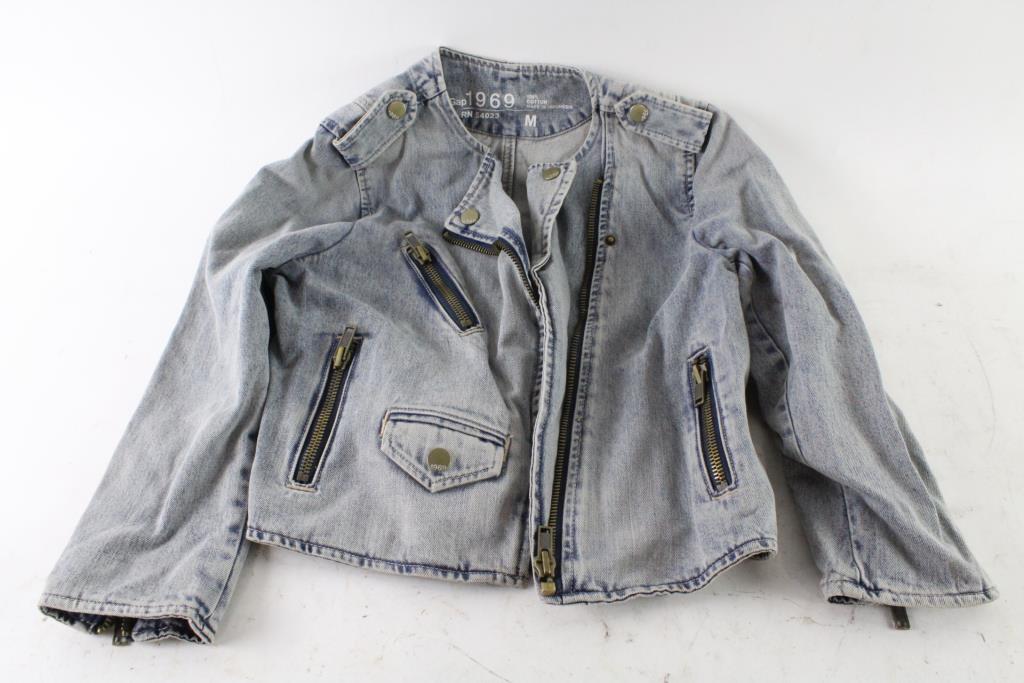 Gap Denim Jacket, Size Medium Property Room
