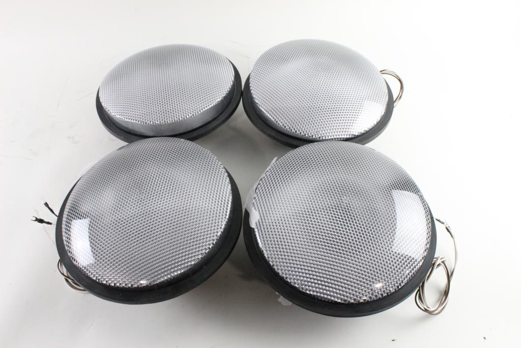 GE Green LED Traffic Light Bulbs, 4 Pieces Property Room