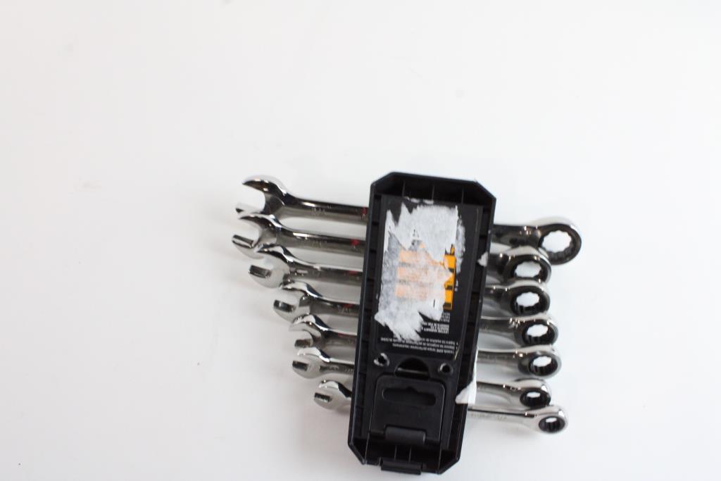 GearWrench 8 Piece SAE Combination Ratcheting Wrench Set Property Room