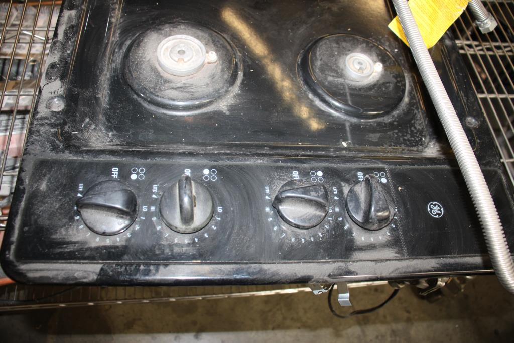 General Electric Gas Stove Top Property Room