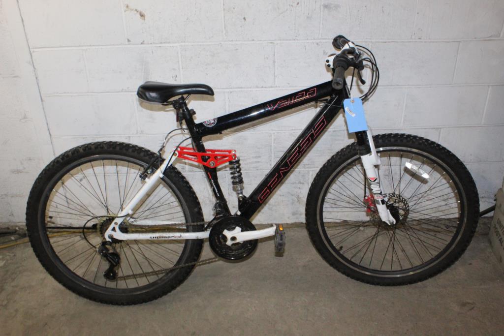 genesis v2100 aluminum mountain bike