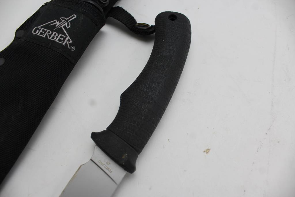 Gerber Fixed Blade Knife In Sheath Property Room