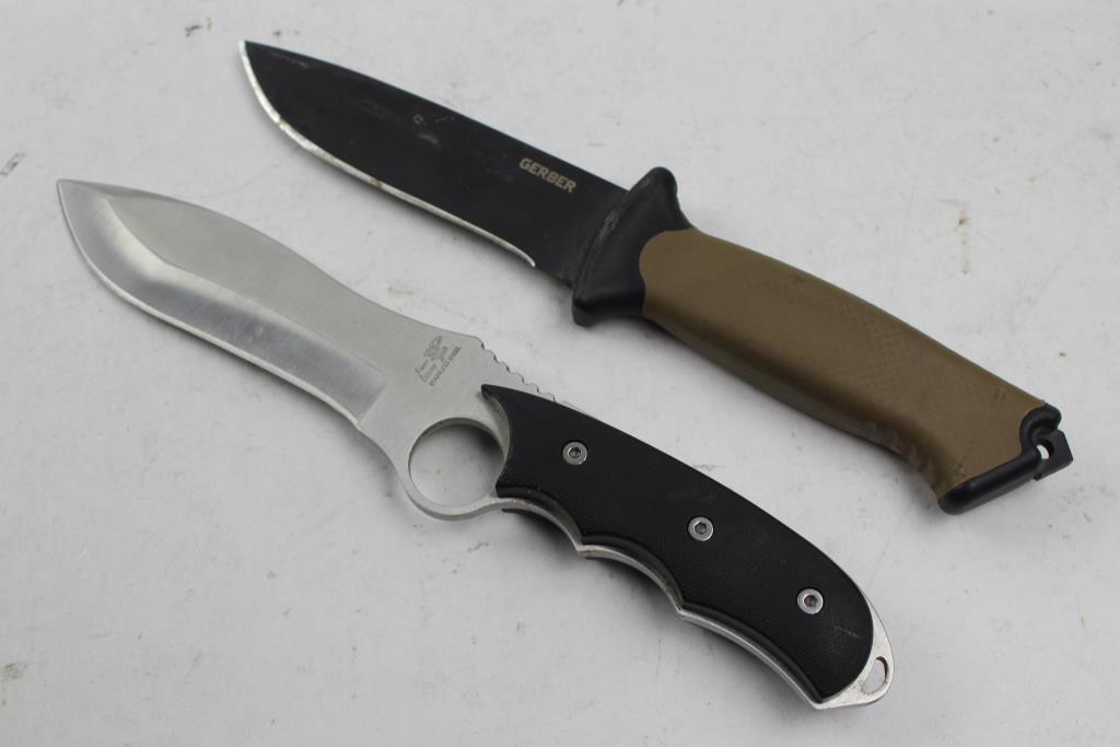 Gerber, Frost Knives, 2 Pieces Property Room