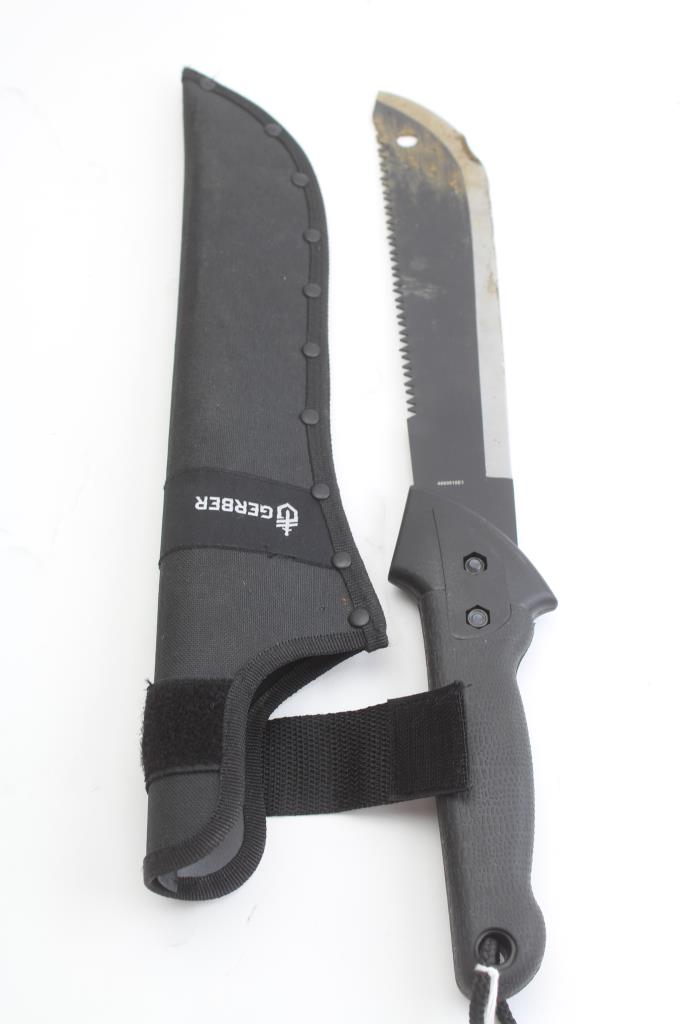 Gerber Gator Jr. Machete And Sheath Property Room