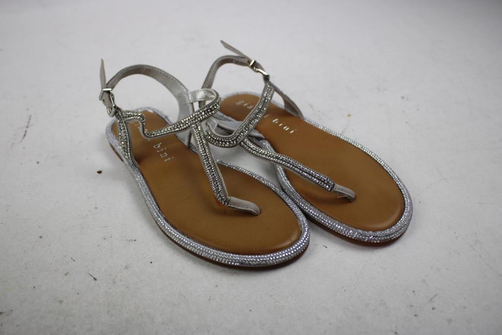 Gianni Bini Silver Rhinestone Flip-Flops, Women's Size 6M