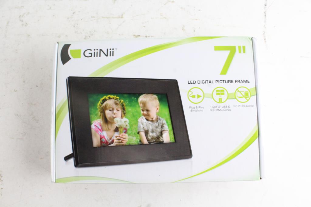 GiiNii 7" LED Digital Picture Frame Property Room