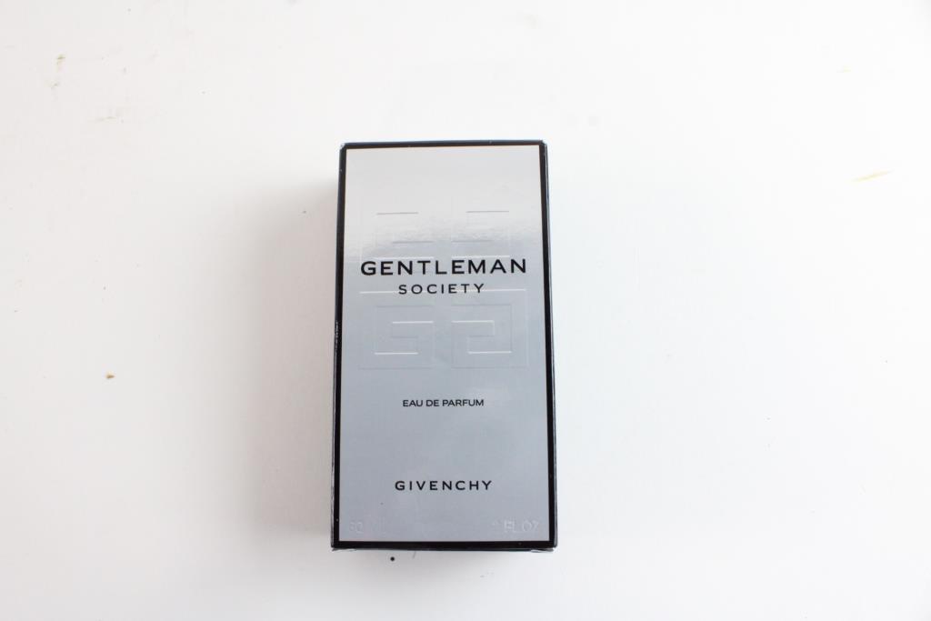 Givenchy Gentleman Society Eau De Parfum www.propertyroom.com